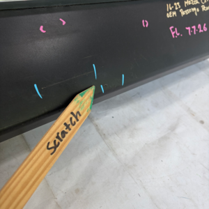2016-2023 Mazda CX-9 Grand Touring Passenger Side Rear Door Molding RH - Image 8