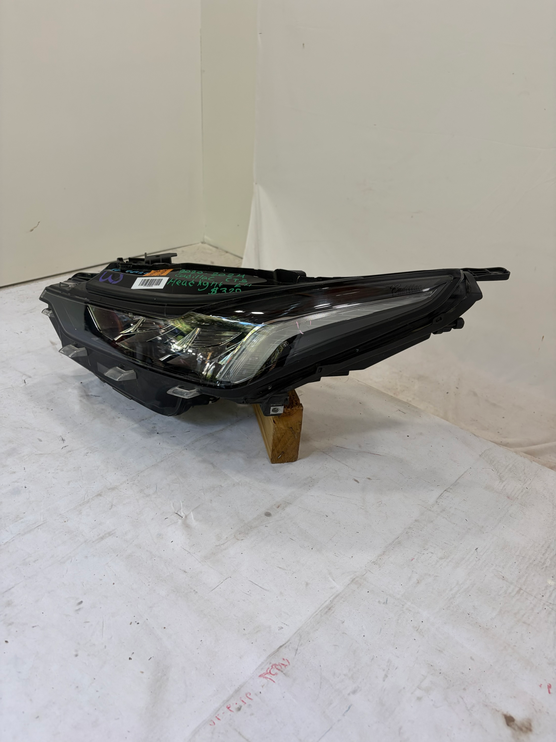 2024-2026 Cadillac CT5 Driver Side Headlight LH