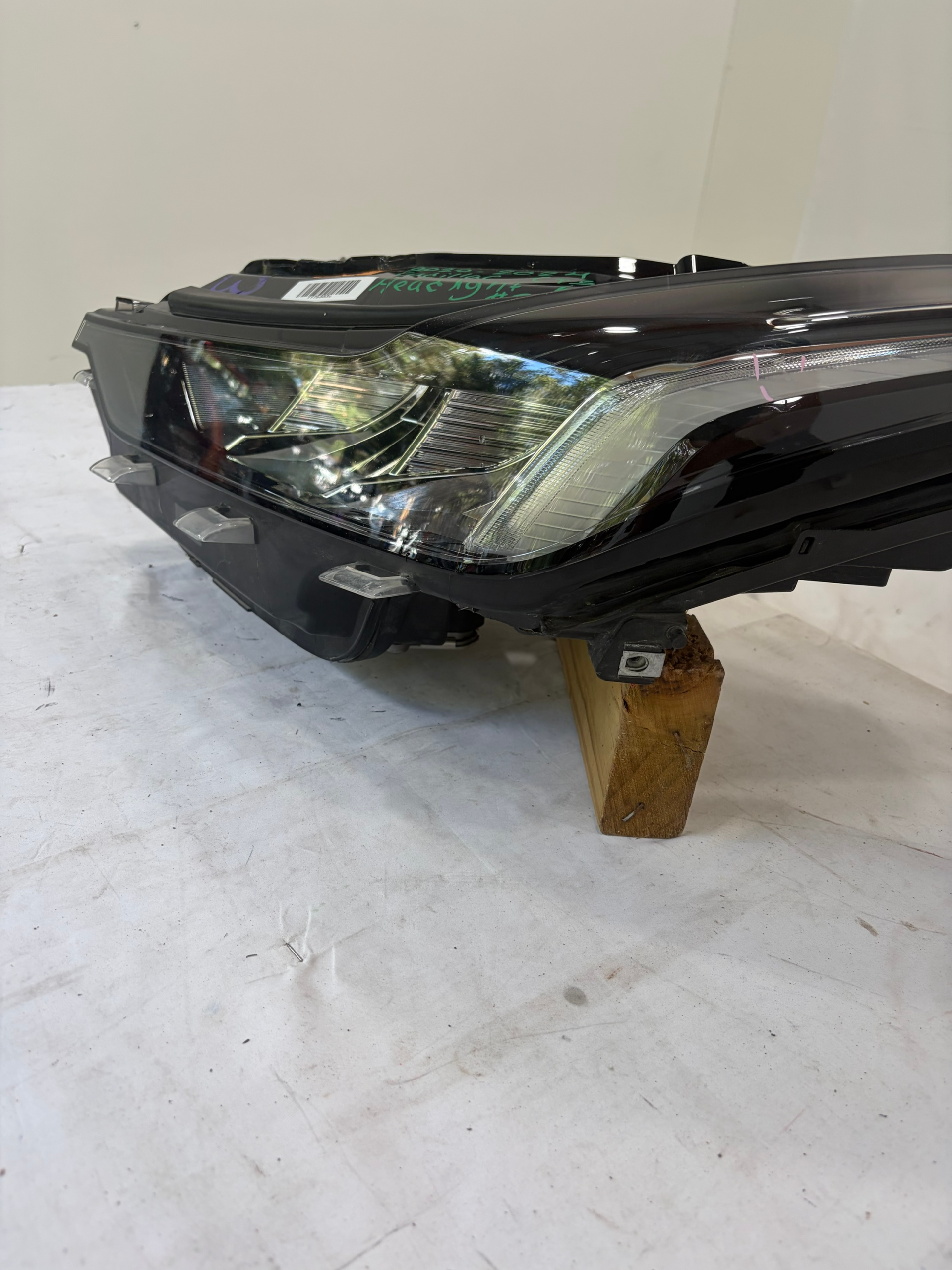 2024-2026 Cadillac CT5 Driver Side Headlight LH