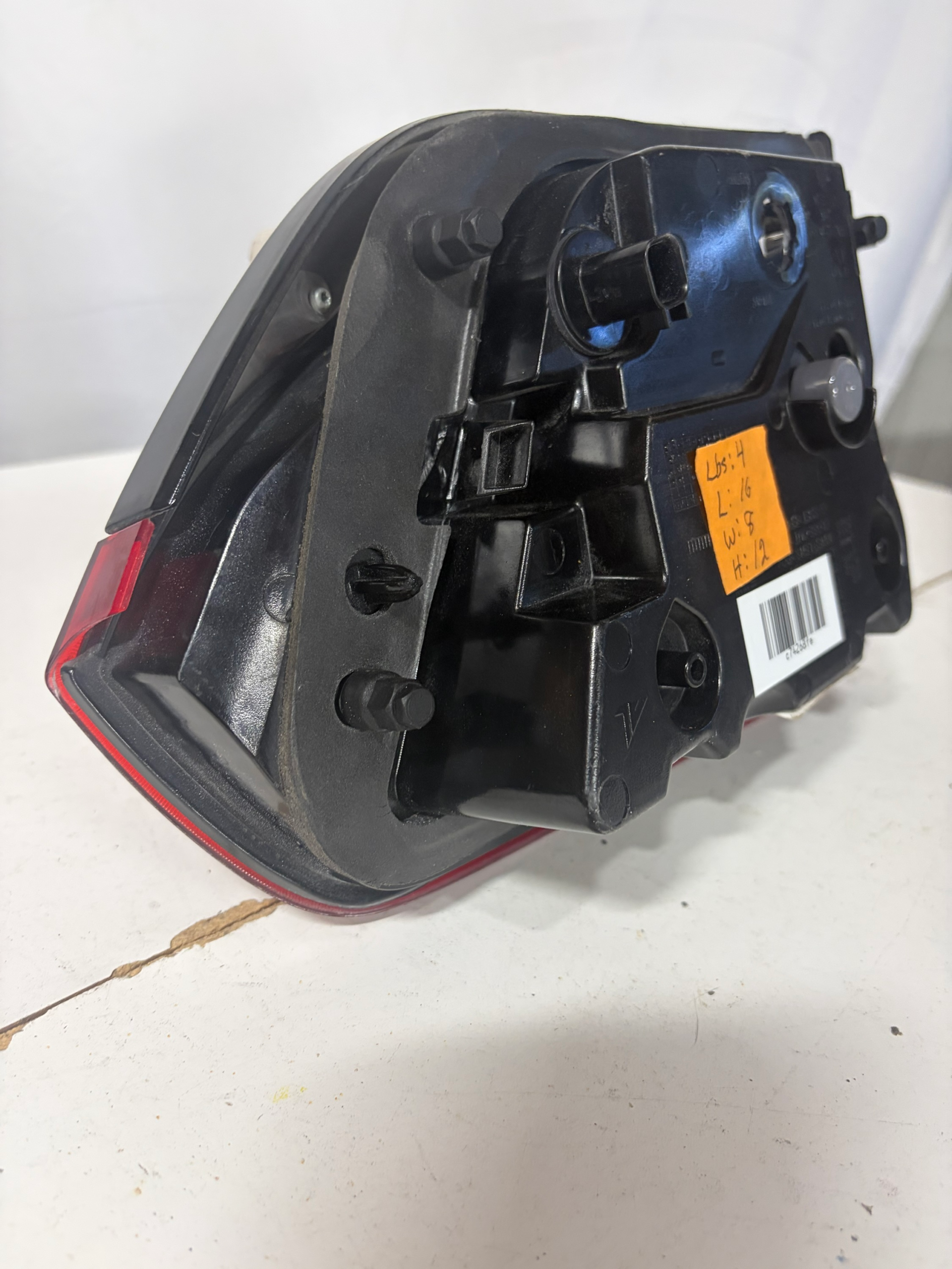 2014-2022 Jeep Grand Cherokee Passenger Side Inner Taillight