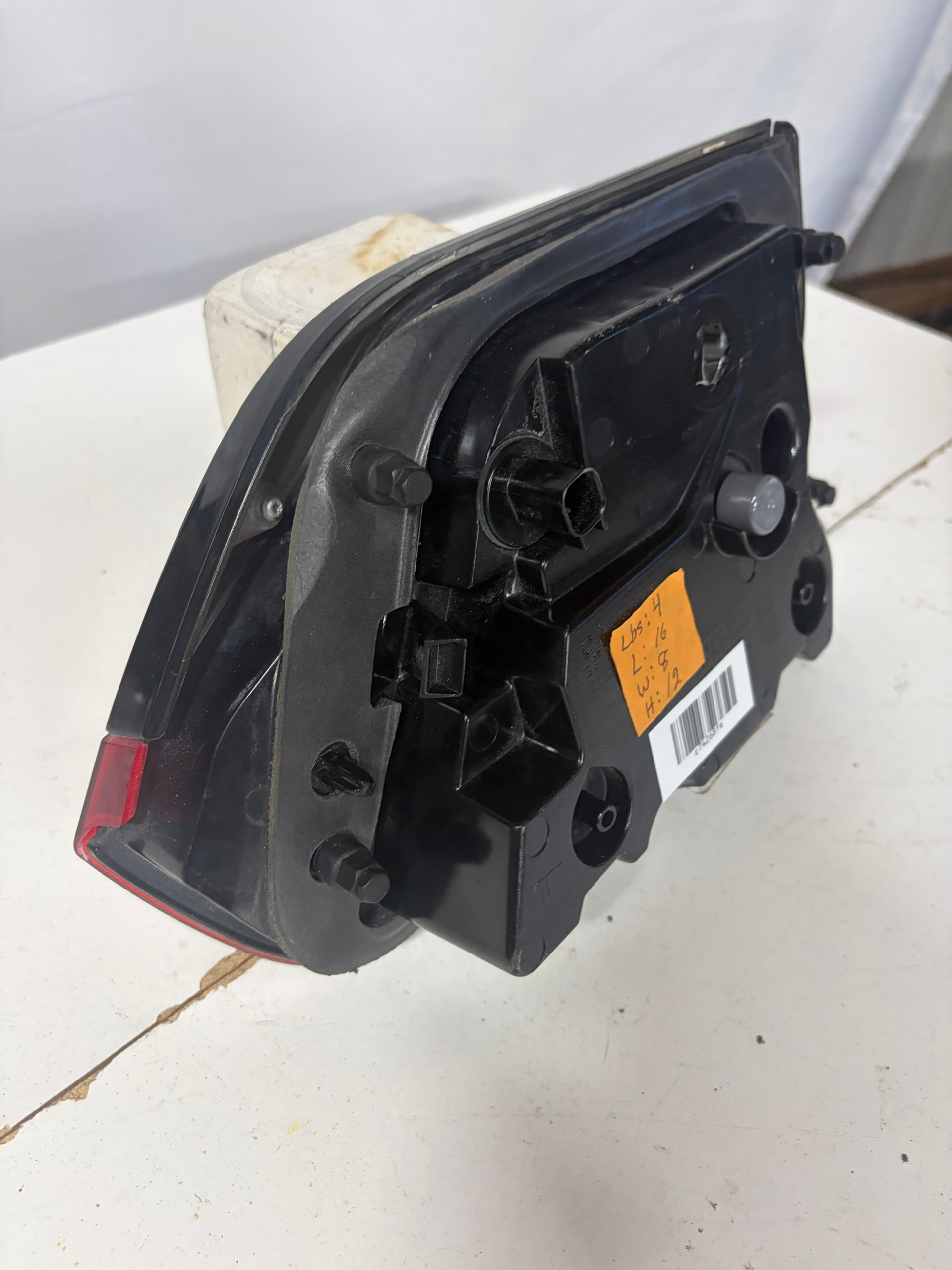 2014-2022 Jeep Grand Cherokee Passenger Side Inner Taillight
