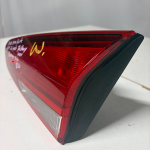 2017-2018 Kia Forte Passenger Side Inner Tailgate Taillight - Image 4