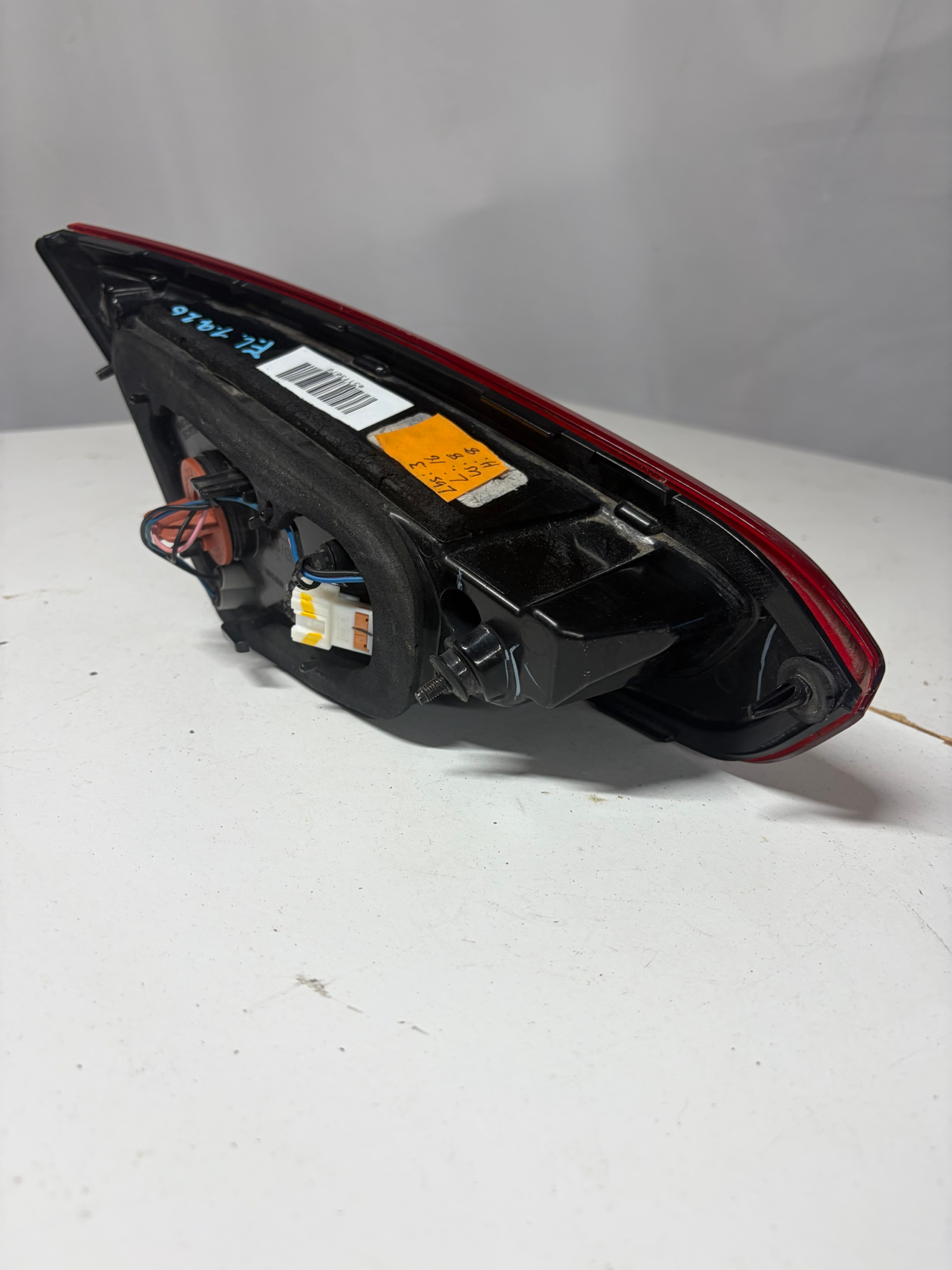 2017-2018 Kia Forte Passenger Side Inner Tailgate Taillight