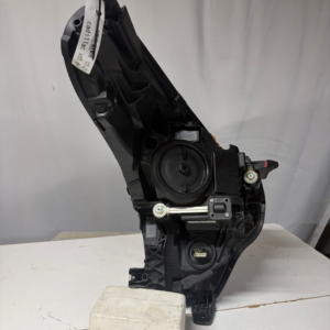 2017-2019 Cadillac XT5 Driver Side Headlight LH LED - Image 13