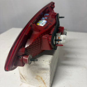 2019-2020 Hyundai Santa Fe Passenger Side Inner Taillight - Image 5