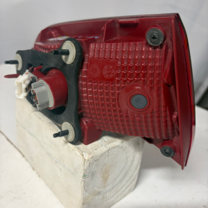 2019-2020 Hyundai Santa Fe Passenger Side Inner Taillight - Image 7
