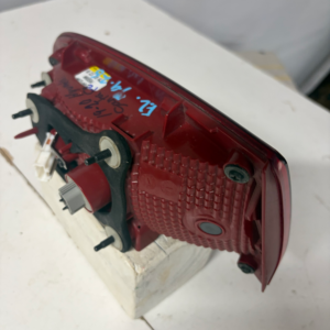2019-2020 Hyundai Santa Fe Passenger Side Inner Taillight - Image 8