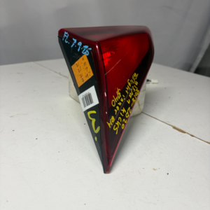 2018-2020 Nissan Kicks Passenger Side Inner Taillight - Image 2