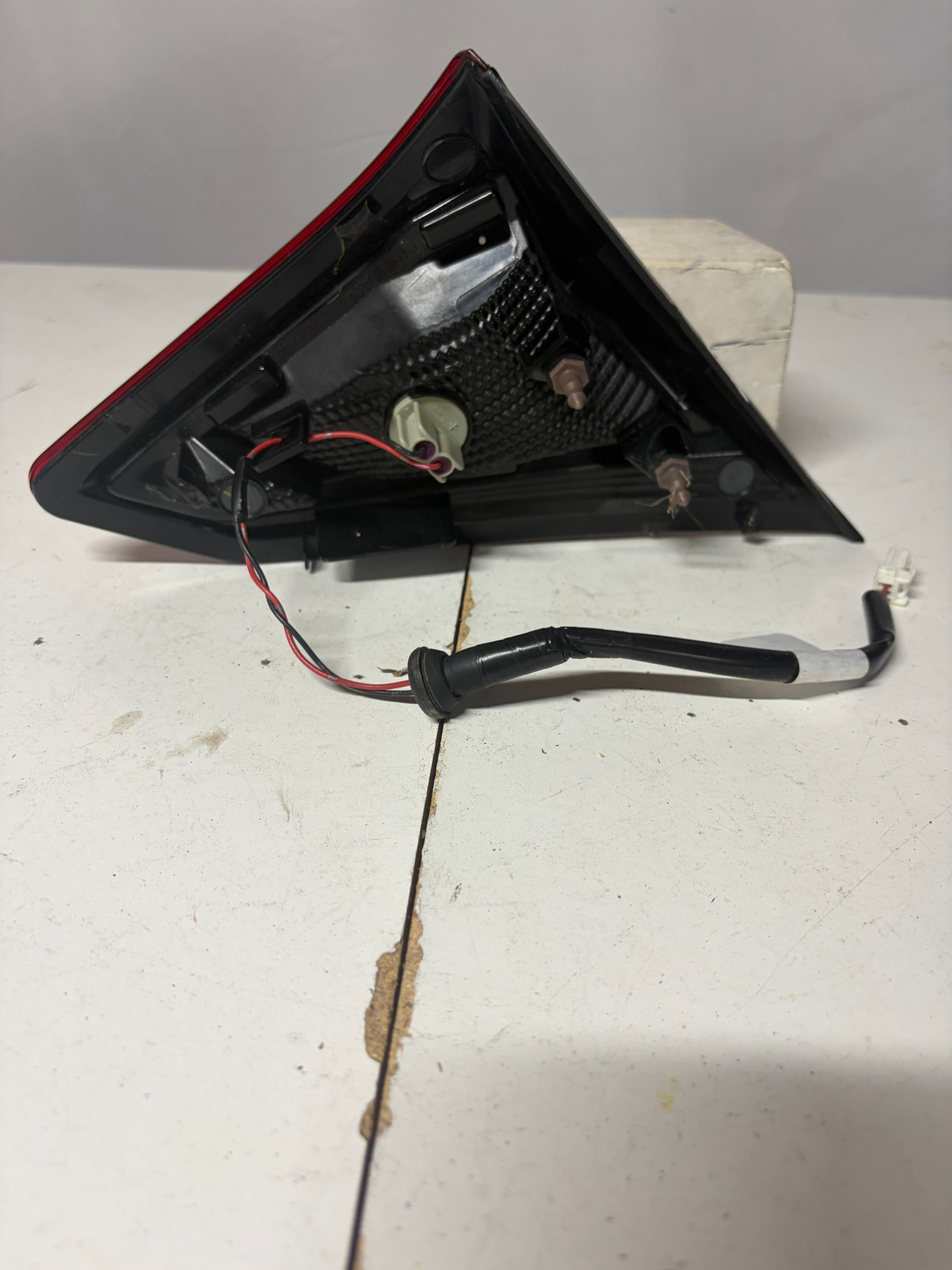 2018-2020 Nissan Kicks Passenger Side Inner Taillight