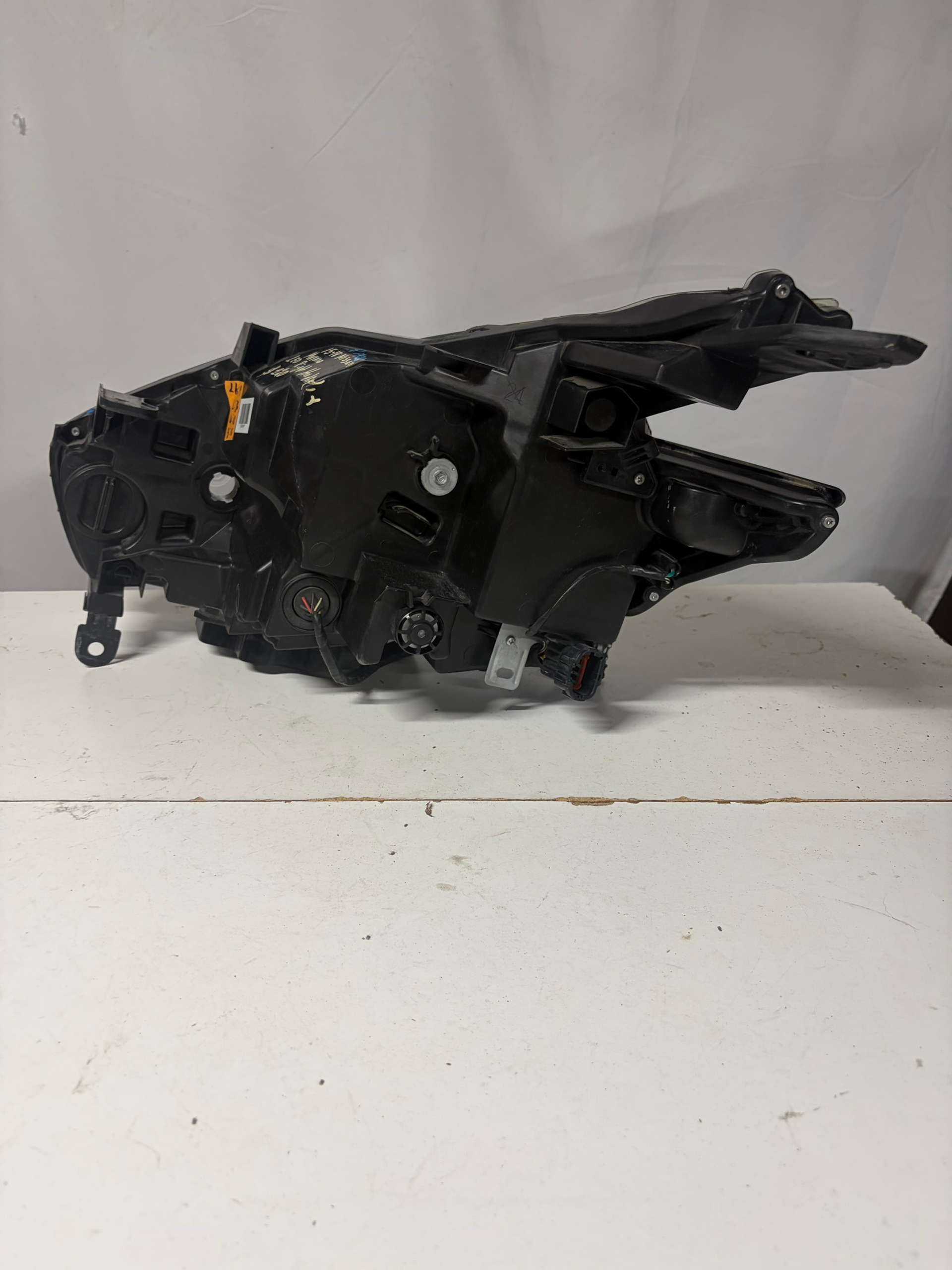 2015-2018 Nissan Murano Passenger Side Headlight LED LH