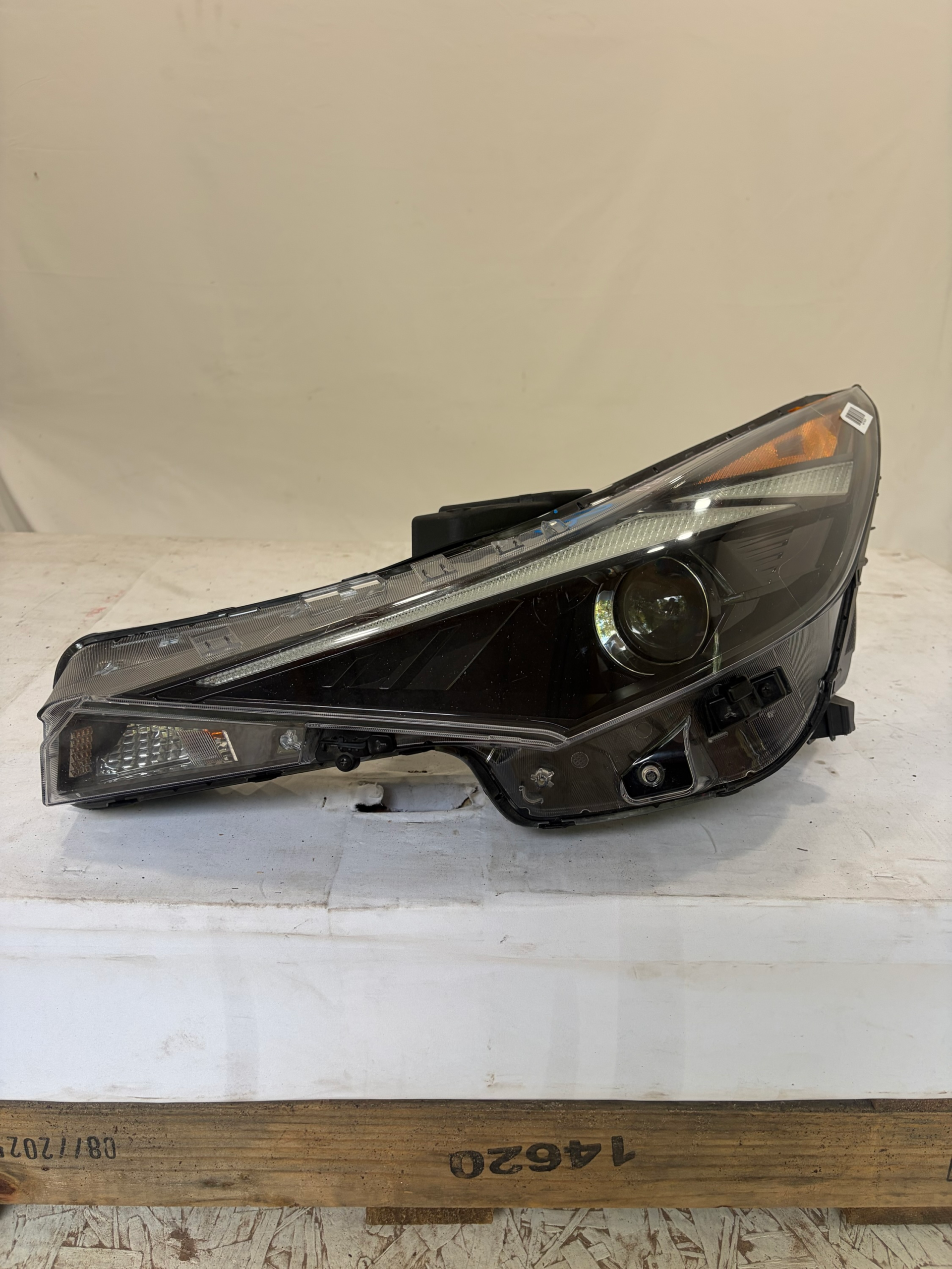 2021-2023 Hyundai Elantra Driver Side Headlight