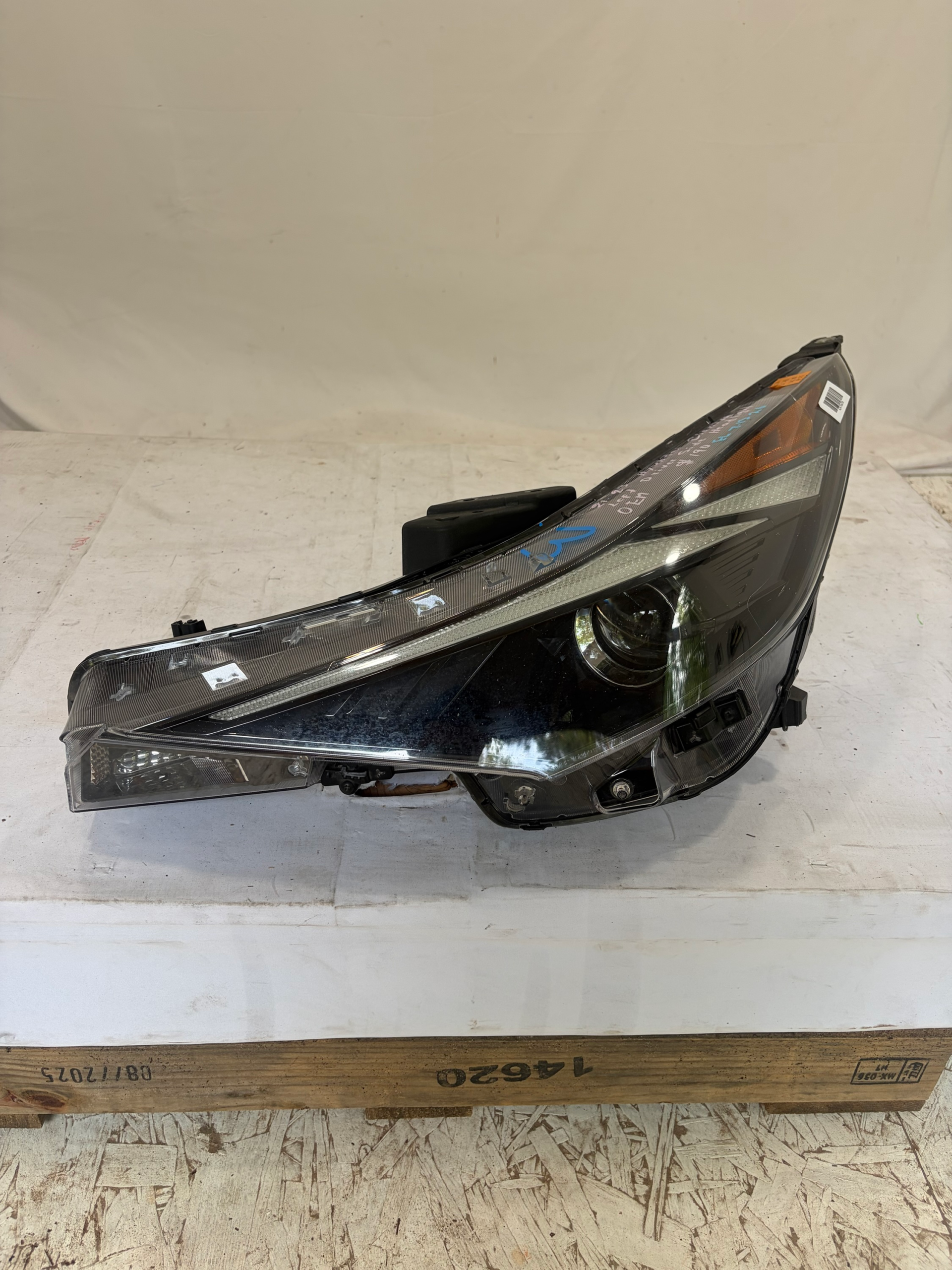 2021-2023 Hyundai Elantra Driver Side Headlight