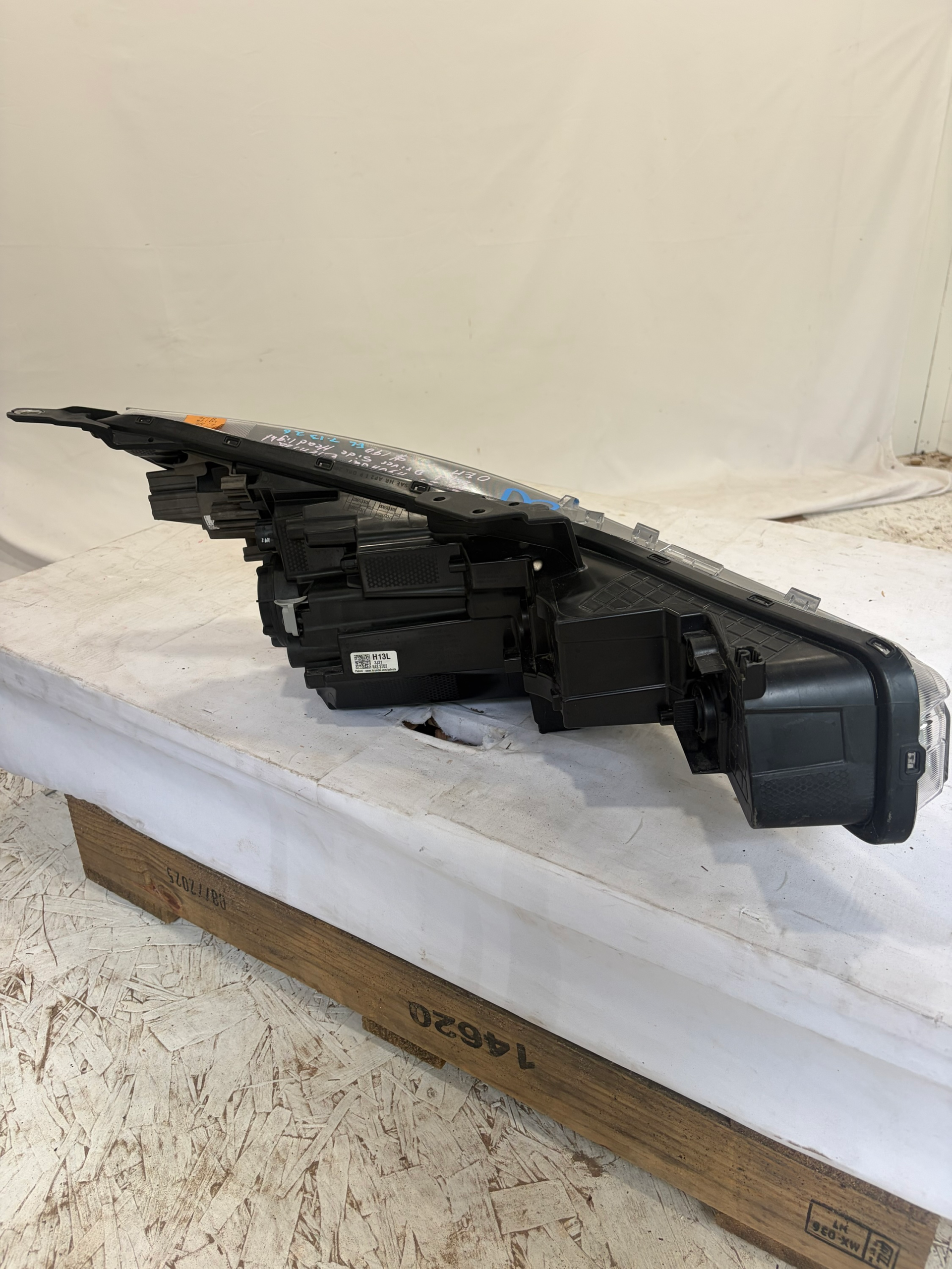 2021-2023 Hyundai Elantra Driver Side Headlight