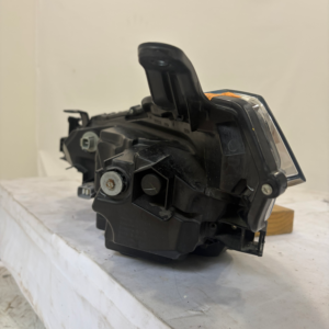 2017-2019 Toyota Corolla Passenger Side Headlight - Image 12
