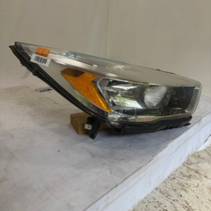 2017-2019 Ford Escape Passenger Side Headlight - Image 2