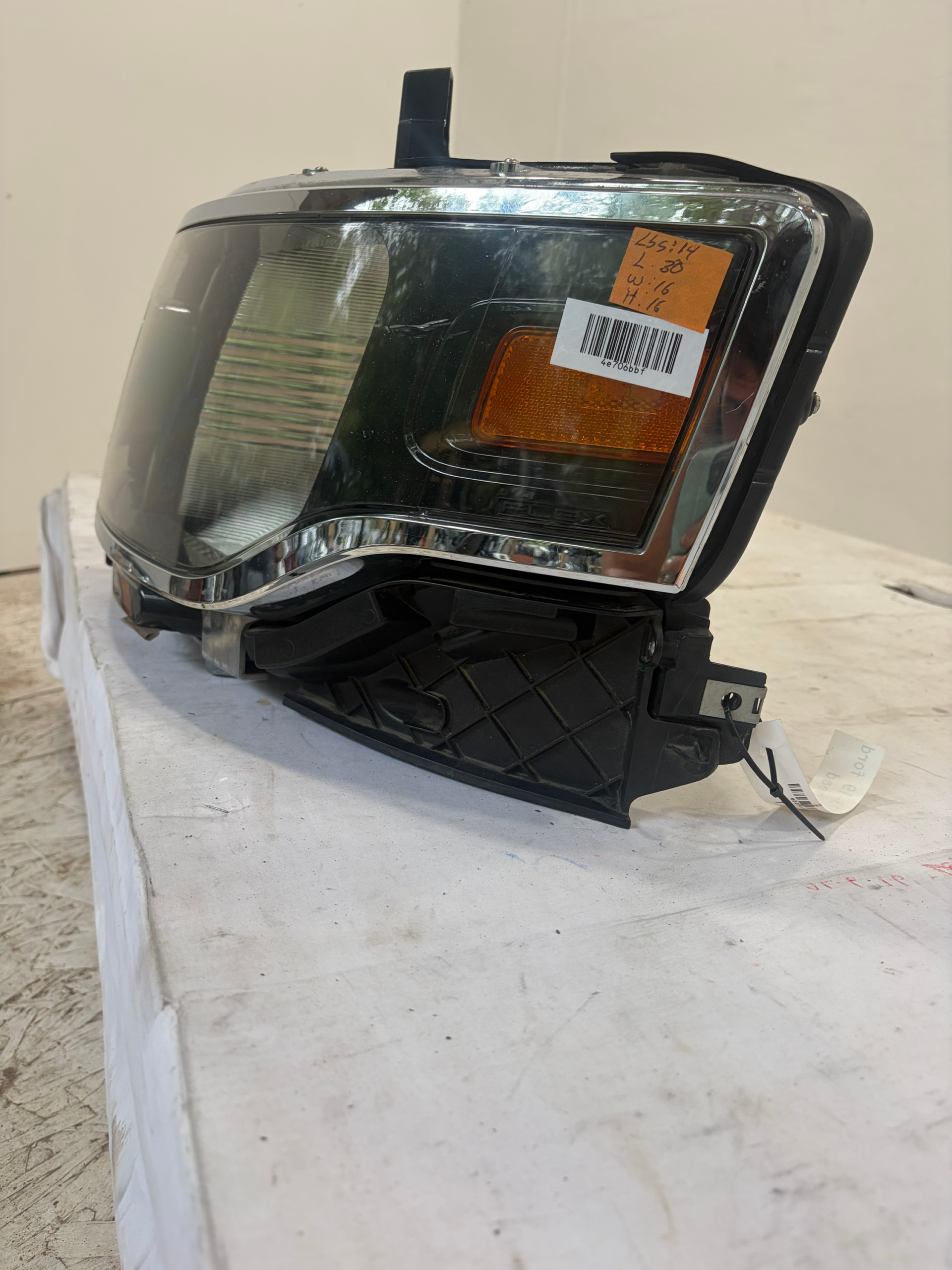 2013-2019 Ford Flex Driver Side Headlight