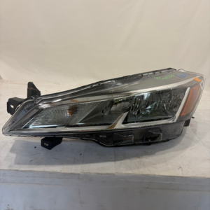 2020-2024 Nissan Kicks Driver Side Headlight - Image 19