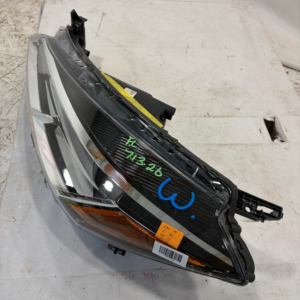 2020-2024 Nissan Kicks Driver Side Headlight - Image 7