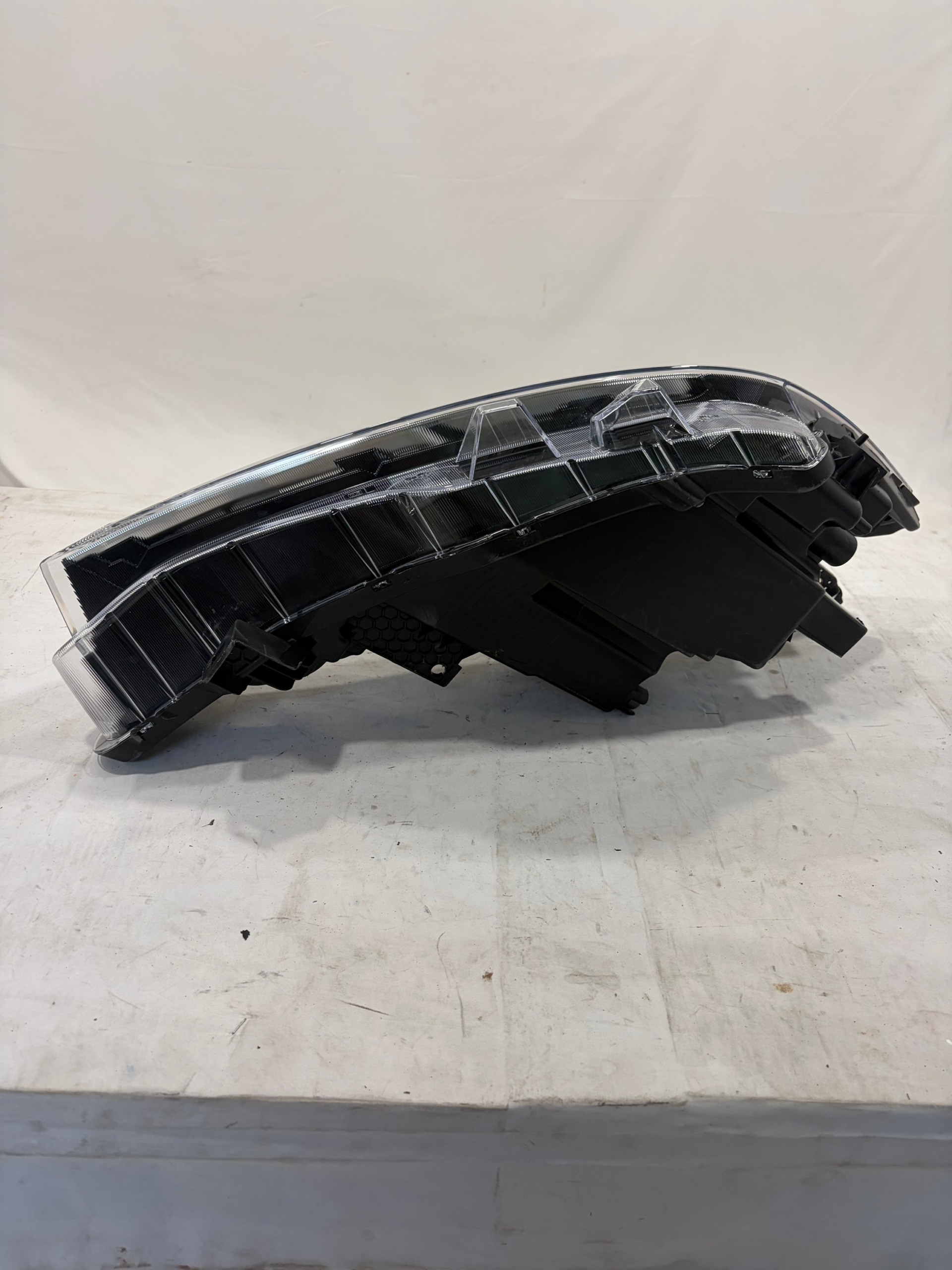 2020-2024 Nissan Kicks Driver Side Headlight