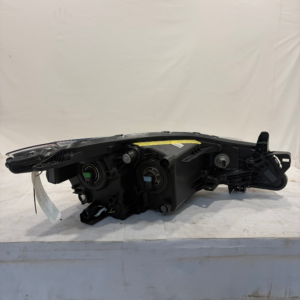 2020-2024 Nissan Kicks Driver Side Headlight - Image 13