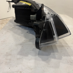 2020-2024 Nissan Kicks Driver Side Headlight - Image 17