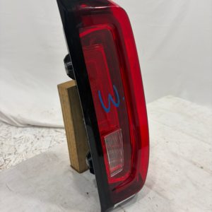 2019-2025 GMC Sierra 1500 Passenger Side Taillight - Image 3