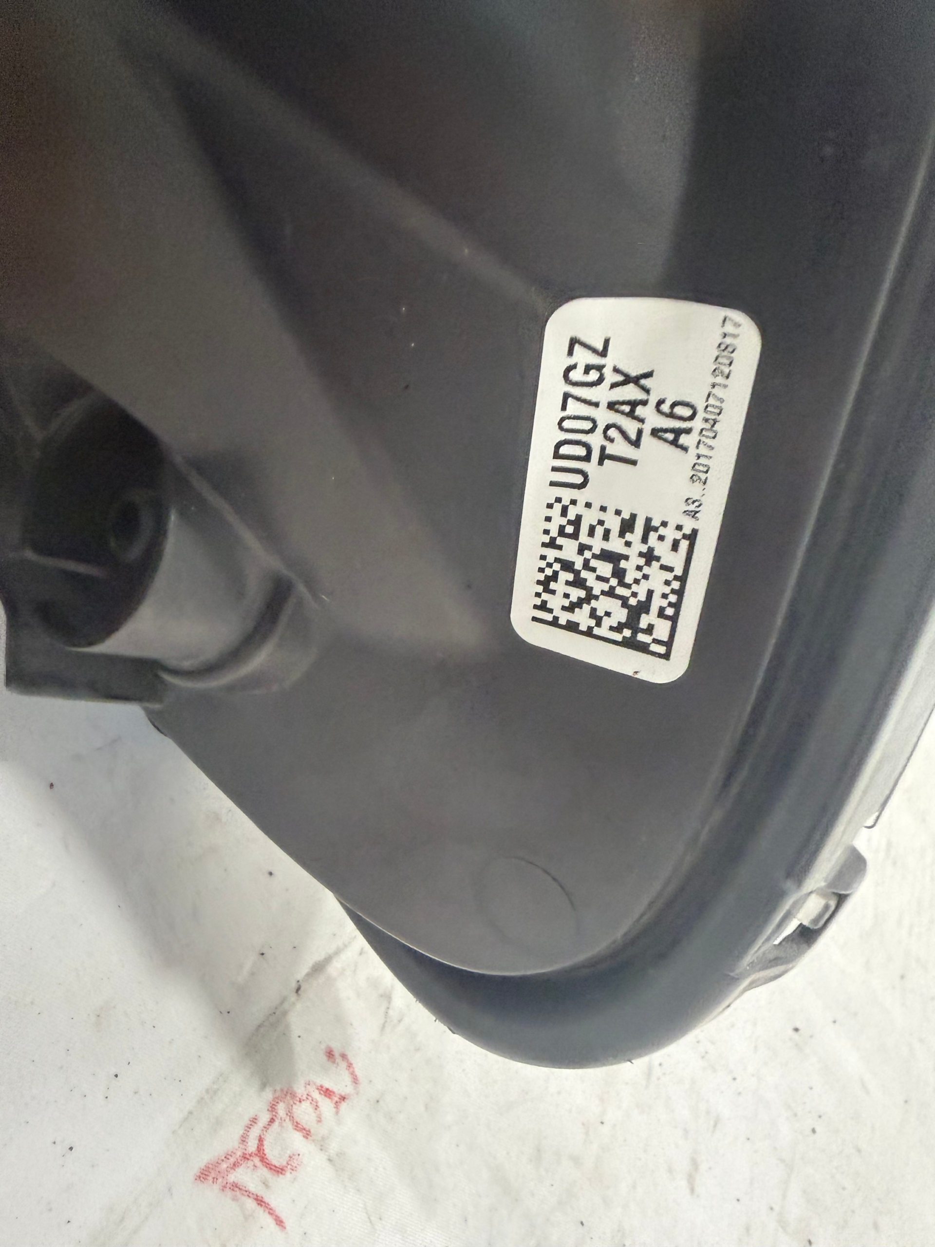 2016-2017 Honda Accord Halogen Driver Side Headlight