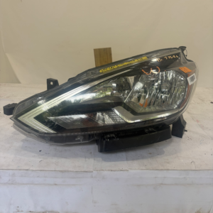 2016-2019 Nissan Sentra Driver Side Headlight - Image 2
