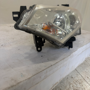 2012-2017 Nissan Quest Driver Side Headlight - Image 2