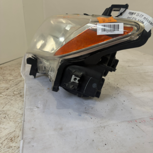 2012-2017 Nissan Quest Driver Side Headlight - Image 4
