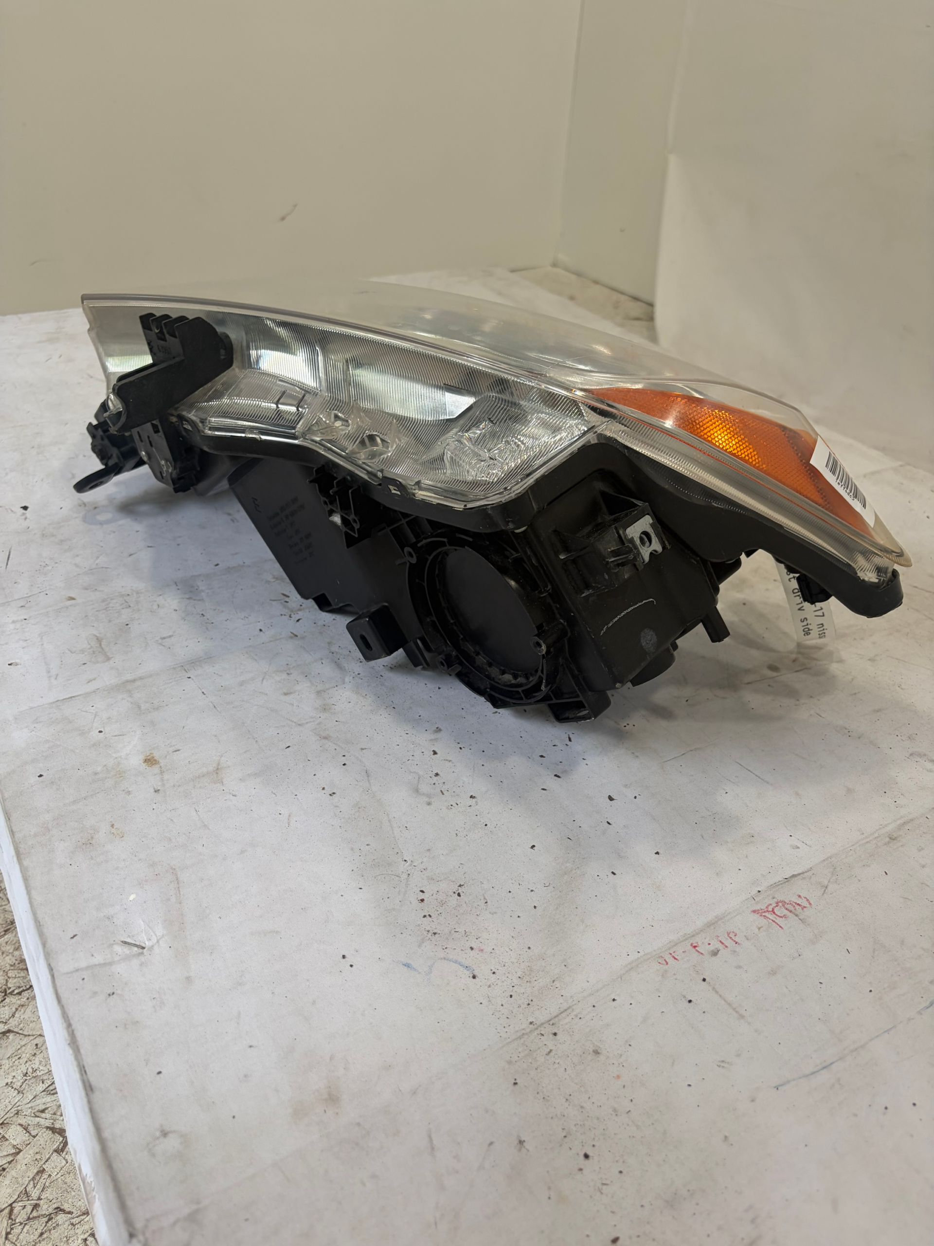 2012-2017 Nissan Quest Driver Side Headlight