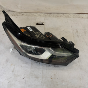2018-2021 Chevrolet Equinox Passenger Side Headlight - Image 2