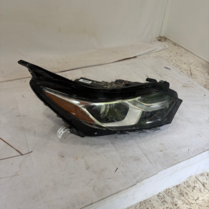 2018-2021 Chevrolet Equinox Passenger Side Headlight - Image 4