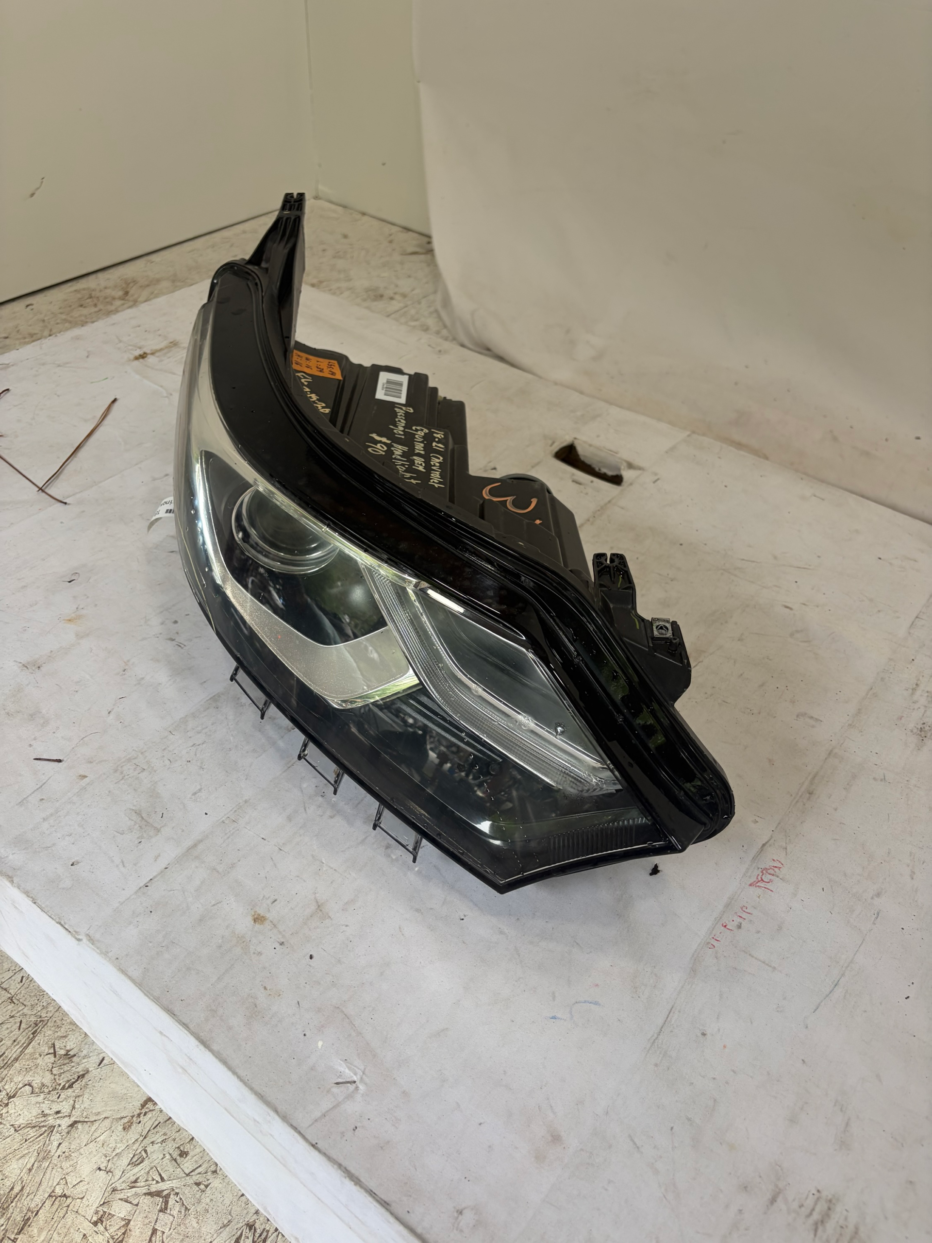 2018-2021 Chevrolet Equinox Passenger Side Headlight