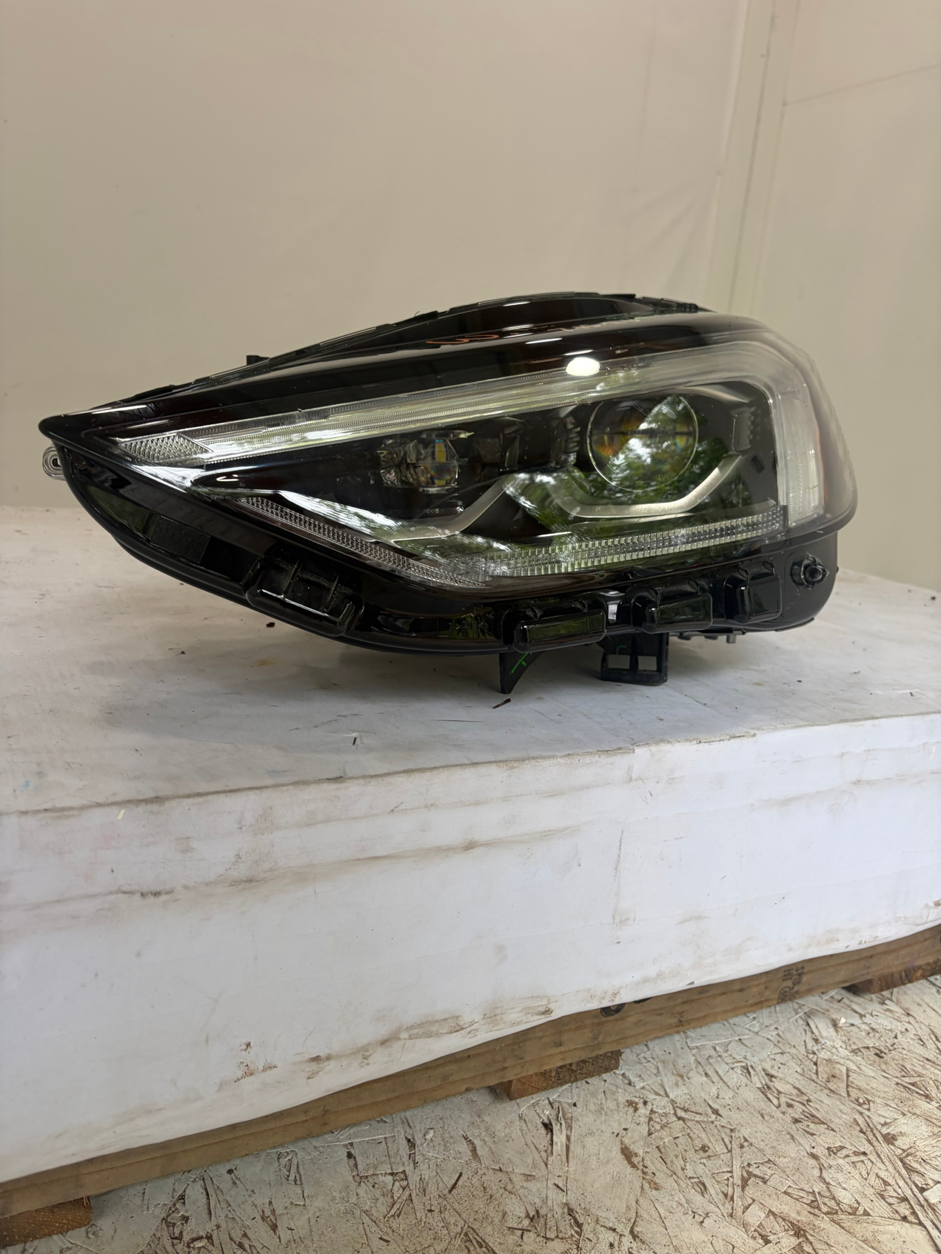 2019-2023 Ford Edge Full LED Driver Side Headlight