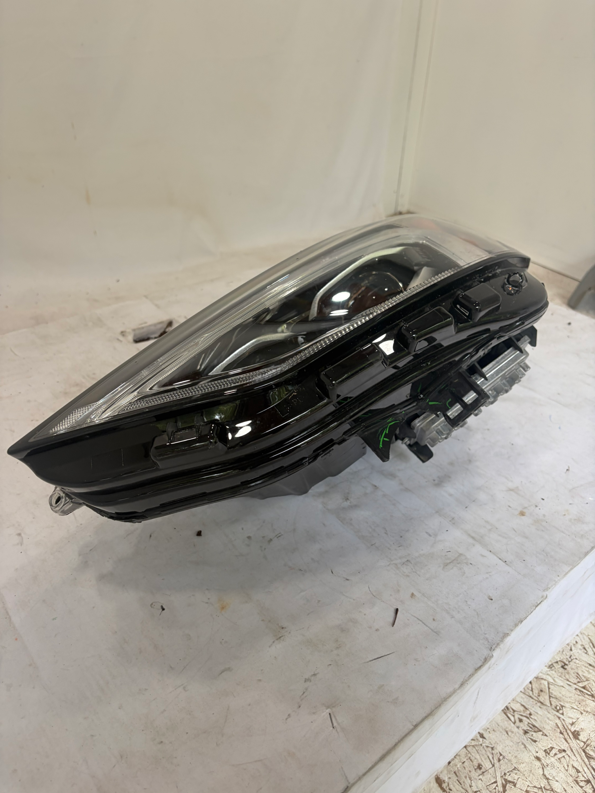 2019-2023 Ford Edge Full LED Driver Side Headlight