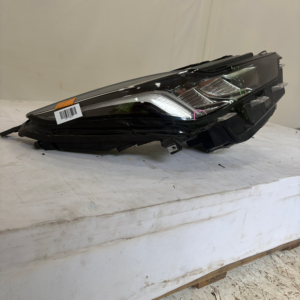 2020-2024 Cadillac CT5 Passenger Side Headlight - Image 3