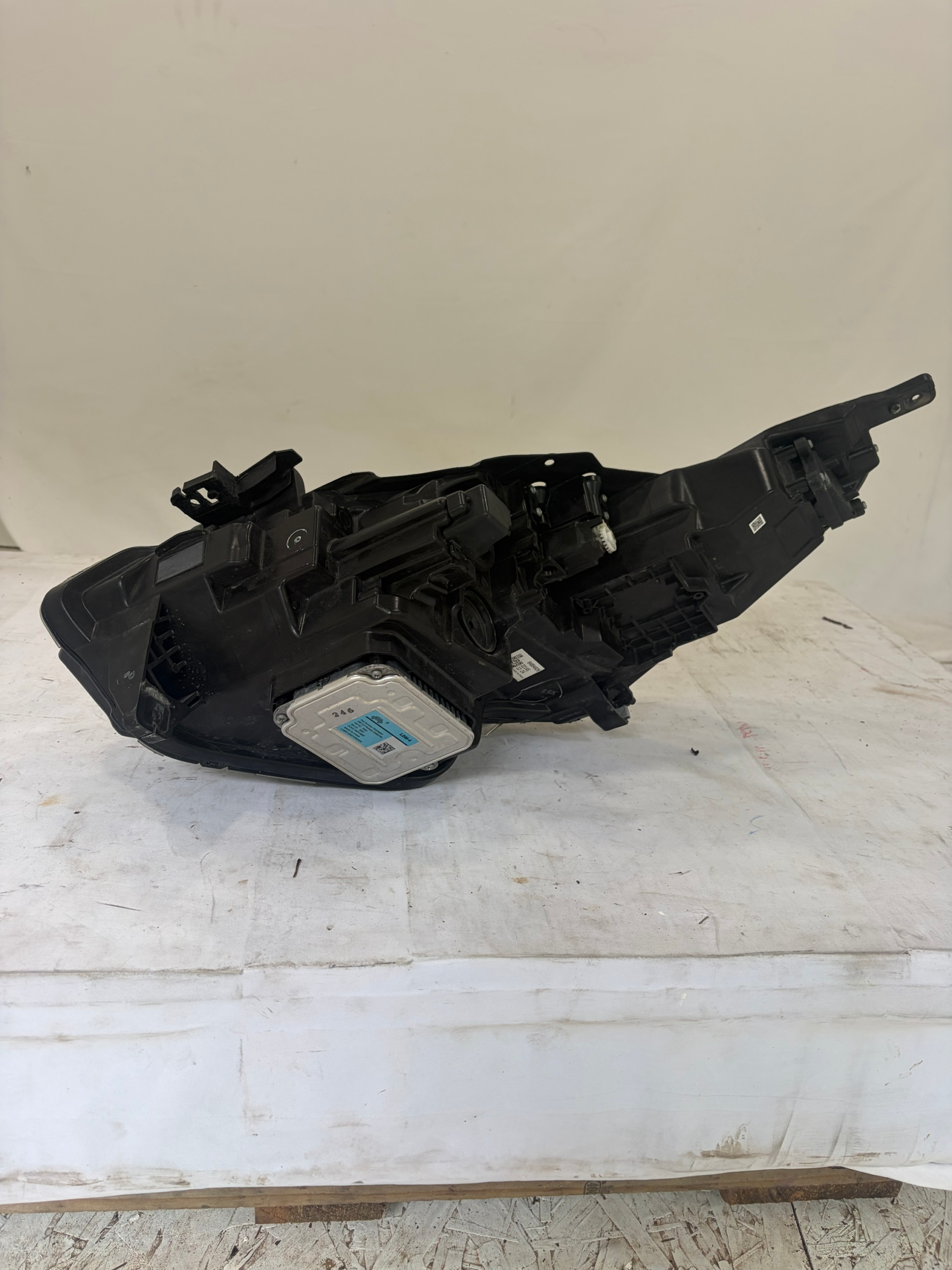 2020-2024 Cadillac CT5 Passenger Side Headlight