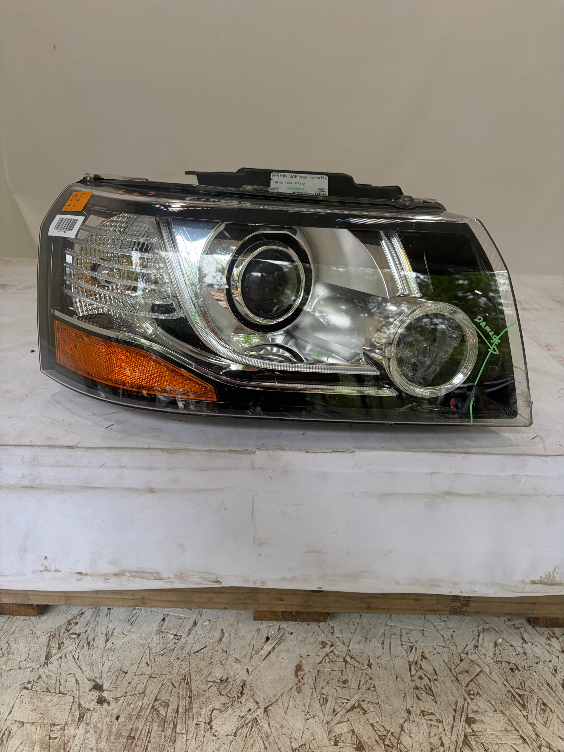 2013-2015 Range Rover LR2 HID Xenon Passenger Side Headlight