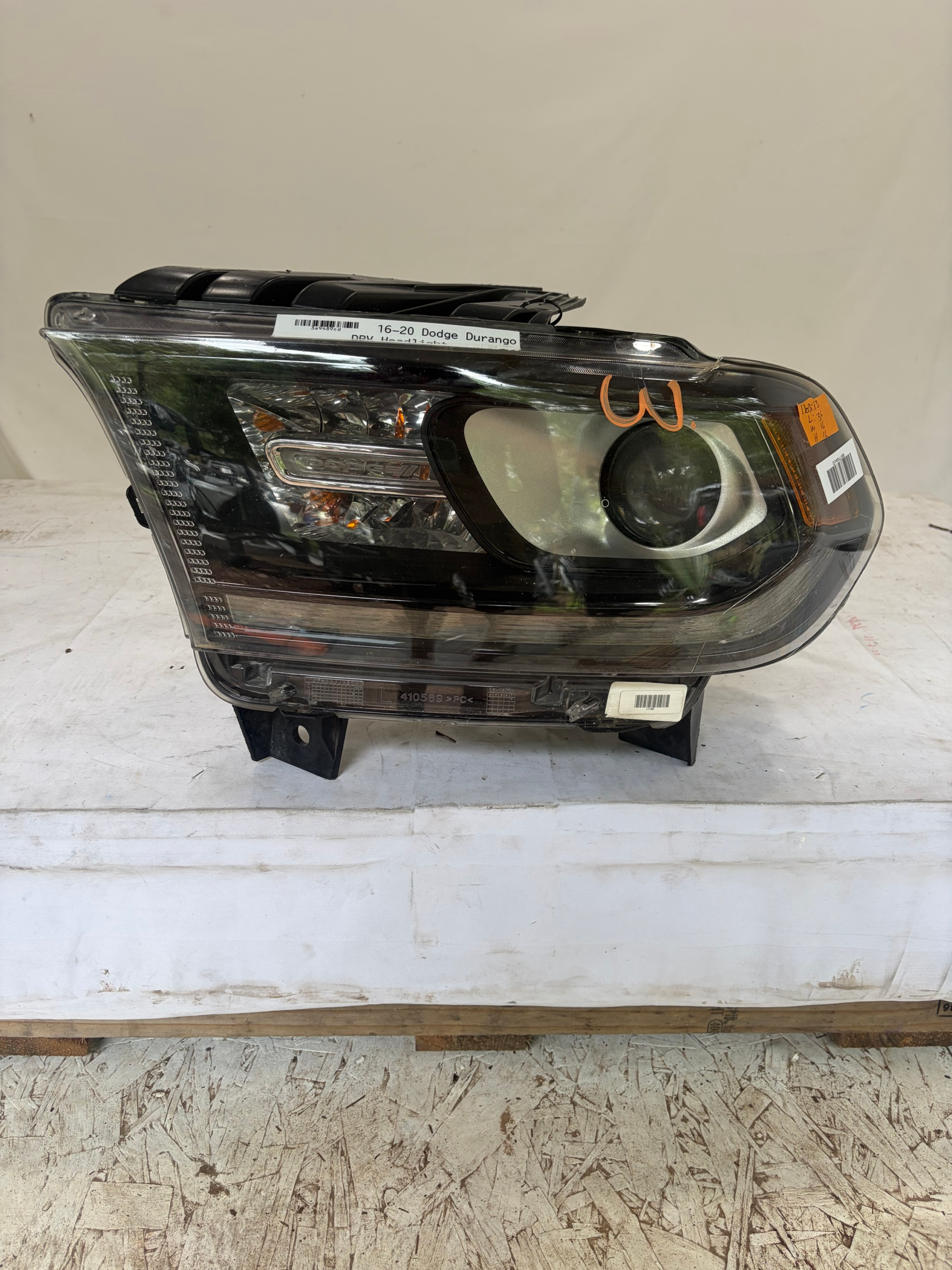 2016-2020 Dodge Durango Driver Side Headlight