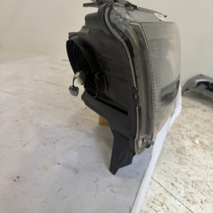 2016-2020 Dodge Durango Driver Side Headlight - Image 5