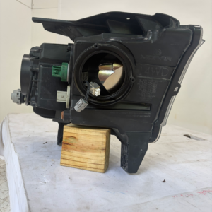 2016-2020 Dodge Durango Driver Side Headlight - Image 13