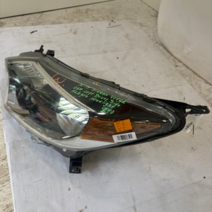 2016-2019 Nissan Versa Halogen Driver Side Headlight - Image 5