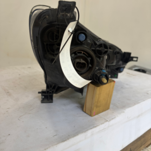2016-2019 Nissan Versa Halogen Driver Side Headlight - Image 11