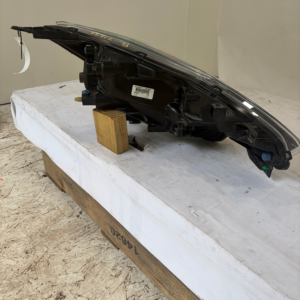 2016-2019 Nissan Versa Halogen Driver Side Headlight - Image 12