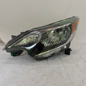 2016-2019 Nissan Versa Halogen Driver Side Headlight