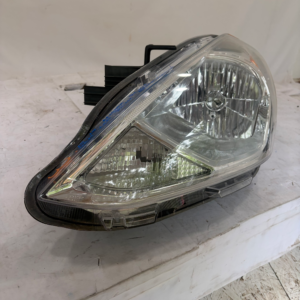2015-2019 Nissan Versa Halogen Driver Side Headlight - Image 3
