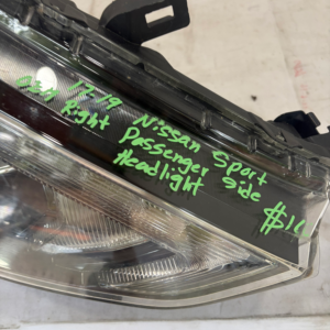 2017-2019 Nissan Rogue Sport Passenger Side Headlight - Image 2