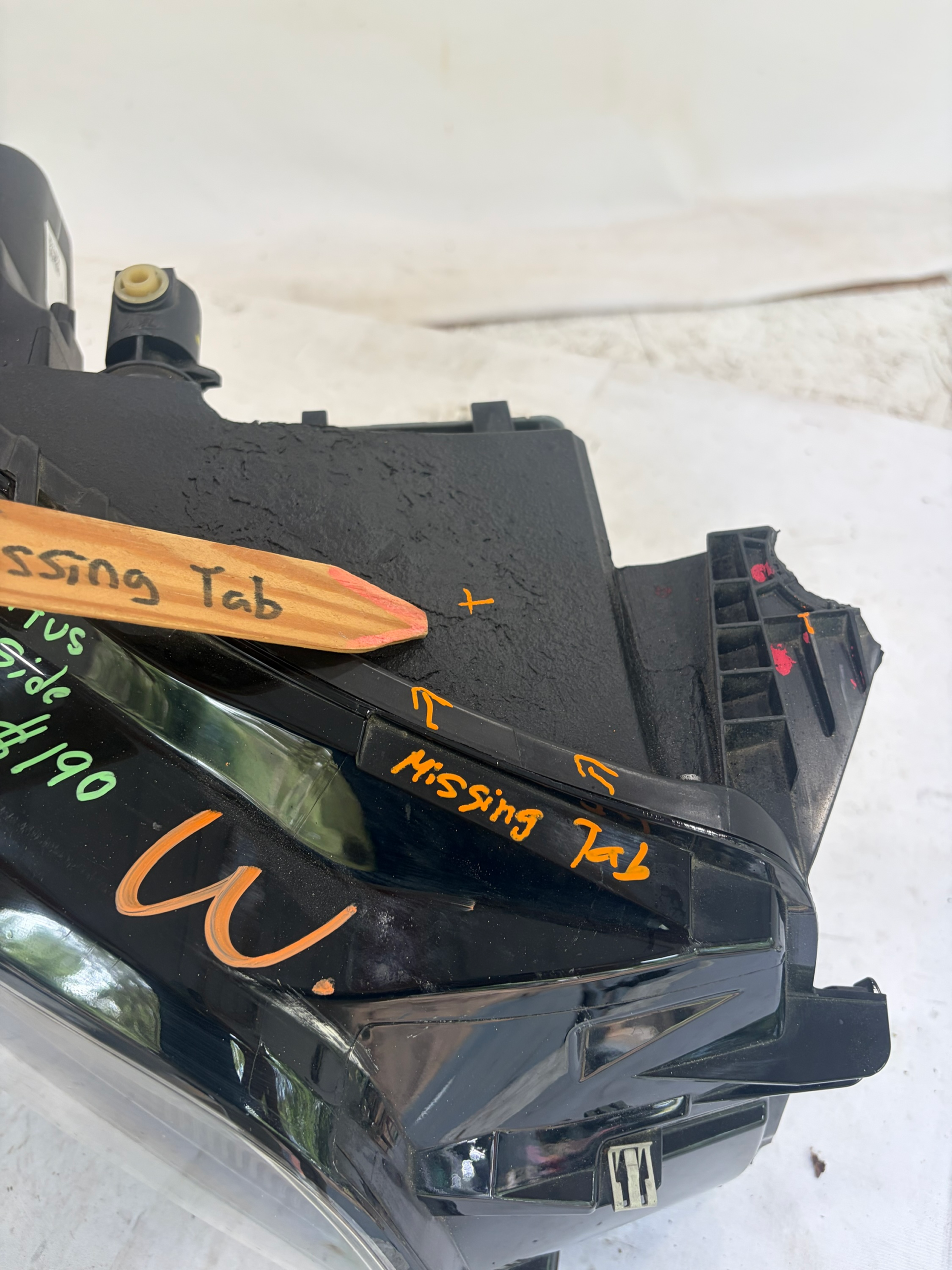 2019-2021 Lincoln Nautilus Passenger Side Full LED Headlight