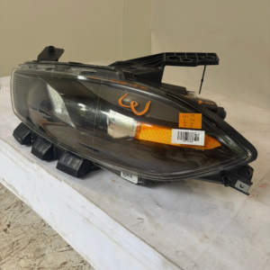 2013-2016 Dodge Dart Driver Side Headlight - Image 2